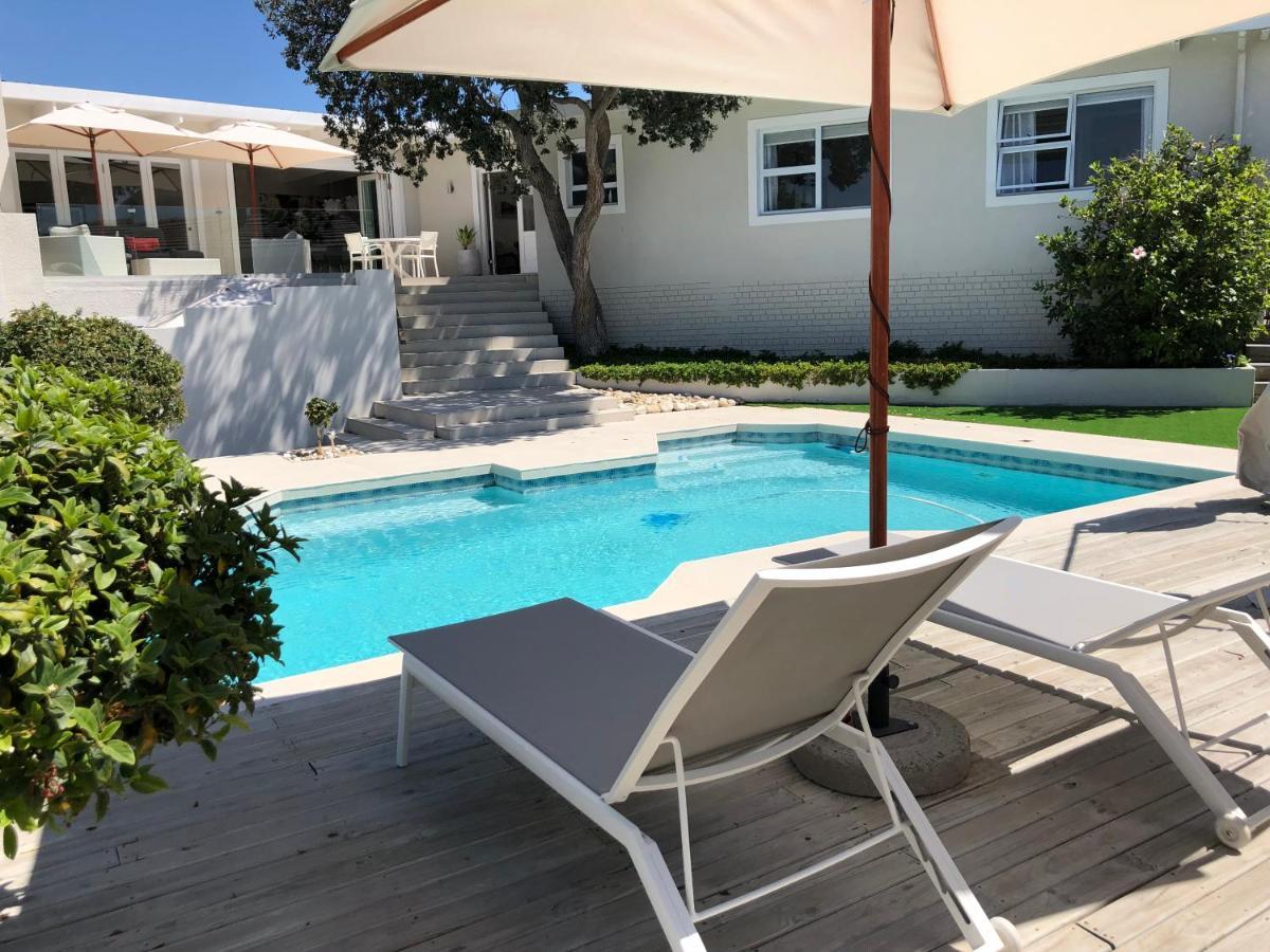 Villa Watsonia Bloubergstrand Luaran gambar