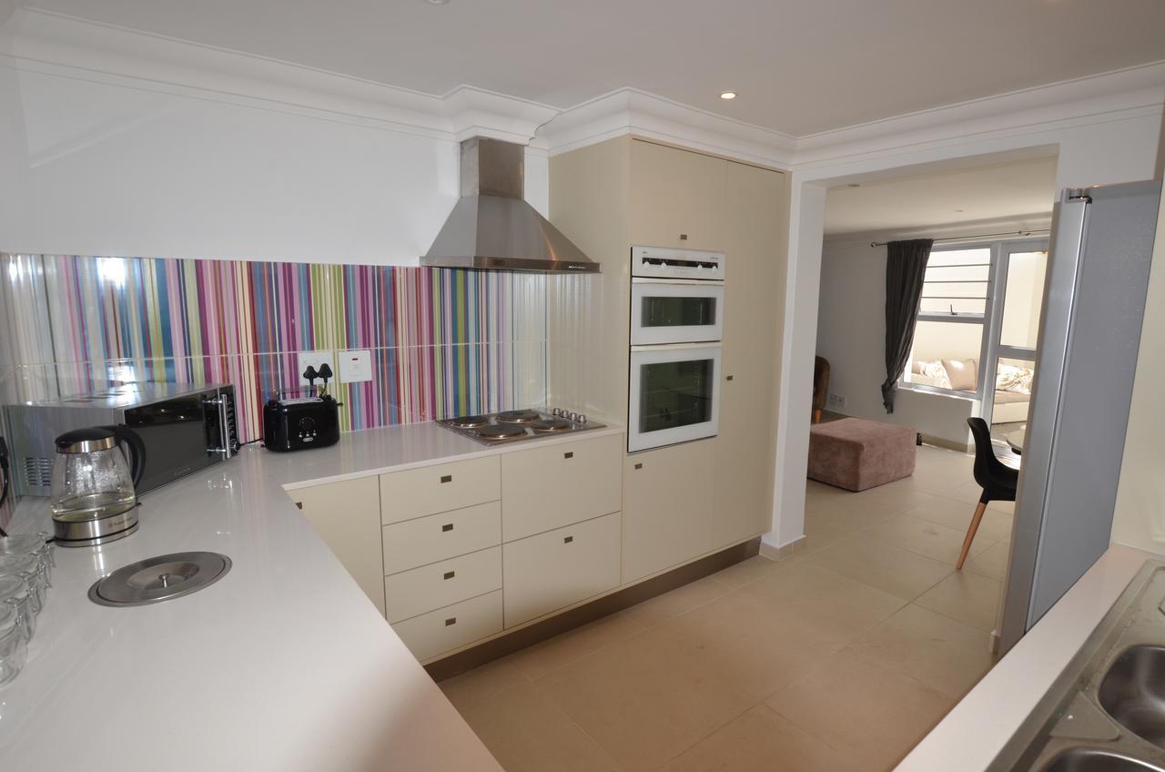 Villa Watsonia Bloubergstrand Luaran gambar