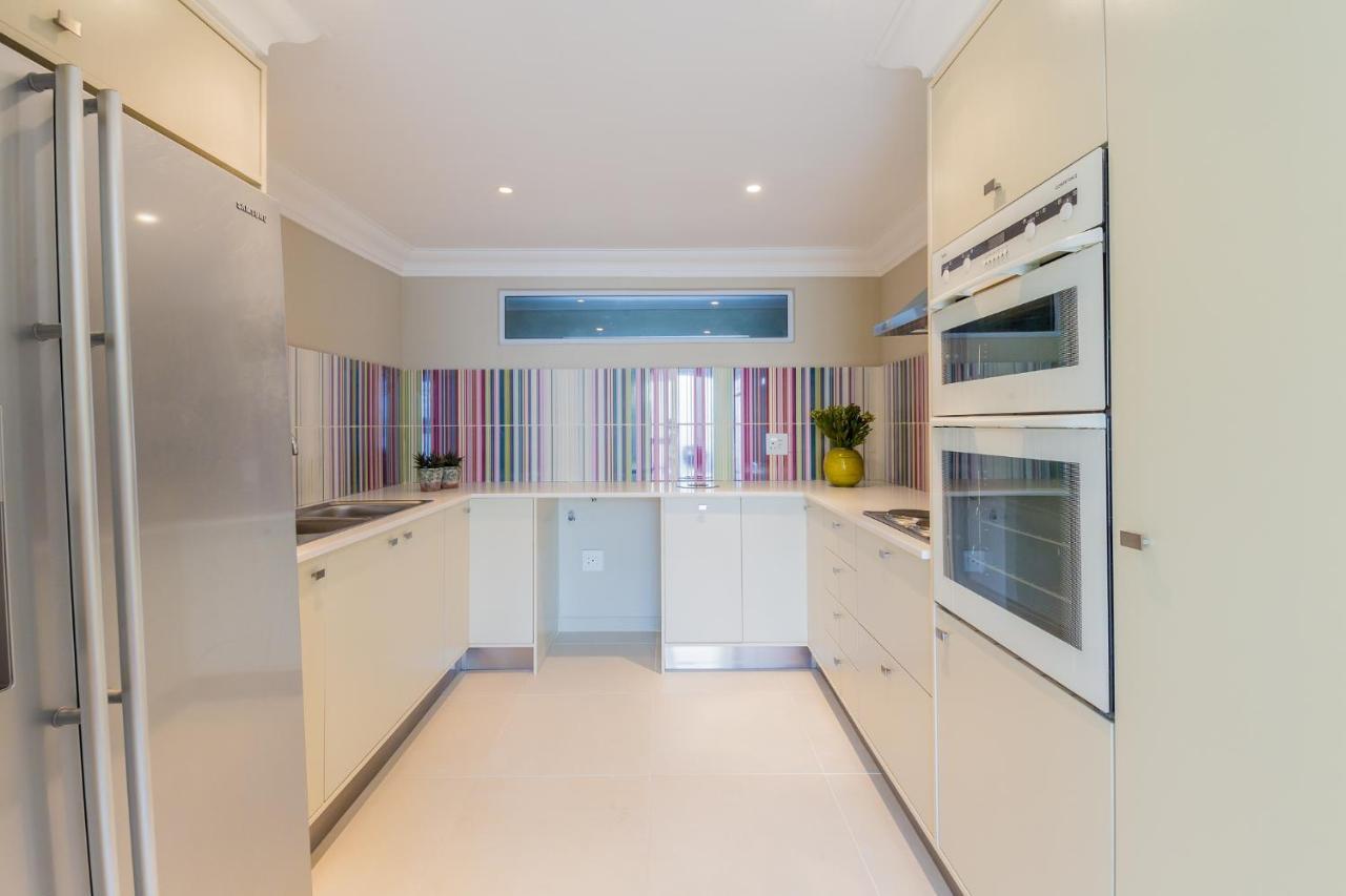Villa Watsonia Bloubergstrand Luaran gambar